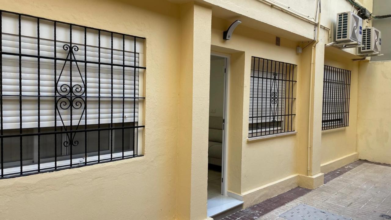Piso De Lujo En Primera Linea De Playa Y Garaje Cádiz Buitenkant foto